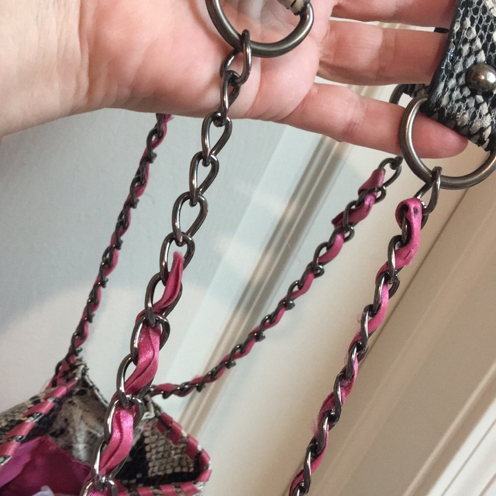 Snake Print Chain Strap Shoulder Bag - Picture 10 of 15